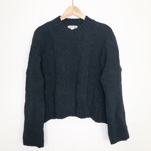 Cotton Emporium black cable knit chunky cropped sweater